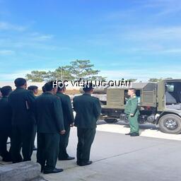 Bảo đảm tốt công tác kỹ thuật xe - máy, vận tải phục vụ diễn tập học viên Đ60 và các chuyên ngành binh chủng năm thứ 2