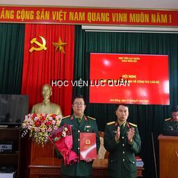Khoa Trinh sát tổ chức trao quyết định cho cán bộ đi luân chuyển thực tế quý I năm 2026