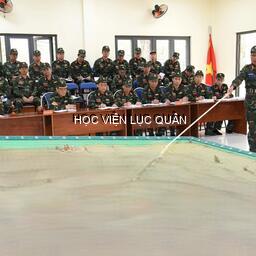 Học viện Lục quân hoàn thành tốt nhiệm vụ diễn tập chỉ huy - cơ quan 1 bên, 1 cấp trên bản đồ và ngoài thực địa đợt 1 cho học viên đào tạo ngắn hạn trung đoàn trưởng bộ binh Khóa 75 (T75)