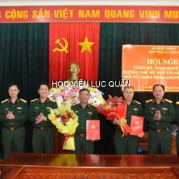 Học viện Lục quân trao quyết định hưởng chế độ hưu trí cho quân nhân chuyên nghiệp