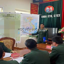 Khoa Công tác đảng, công tác chính trị xây dựng phim tập bài mẫu các vấn đề huấn luyện trong luyện tập, diễn tập của học viên