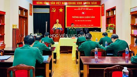 Khoa Thông tin - Tác chiến điện tử tổ chức hội thảo luận văn cho học viên cao học khoá 32