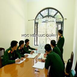 Khoa Tăng thiết giáp tổ chức luyện tập cho học viên lớp chuyên ngành khóa 30 (ĐX30)