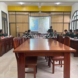 Khoa Tin học - Ngoại ngữ tham quan diễn tập CH-CQ 1 bên 1 cấp cho học viên Đ60