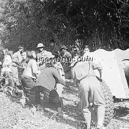 Khoa Pháo binh vận dụng bài học kinh nghiệm về sử dụng pháo binh trong Chiến dịch Tây Nguyên vào giảng dạy cho học viên chuyên ngành pháo binh
